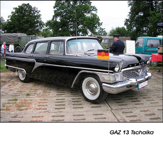 Historische DDR Zivil Fahrzeuge GAZ 13 Tschaika